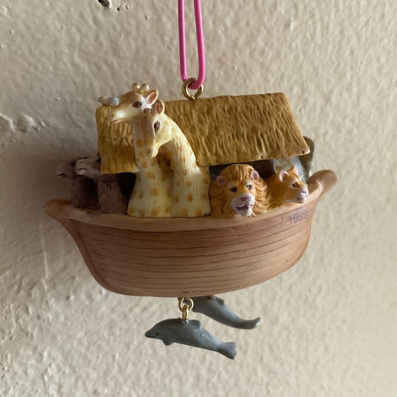 Noah's Ark Keepsake' Series Hallmark 1999 Ornament - Picture 4 of 7